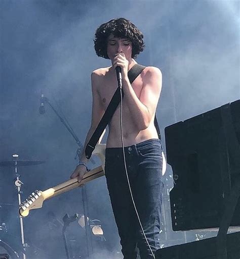 finn wolfhard nude|Rule34